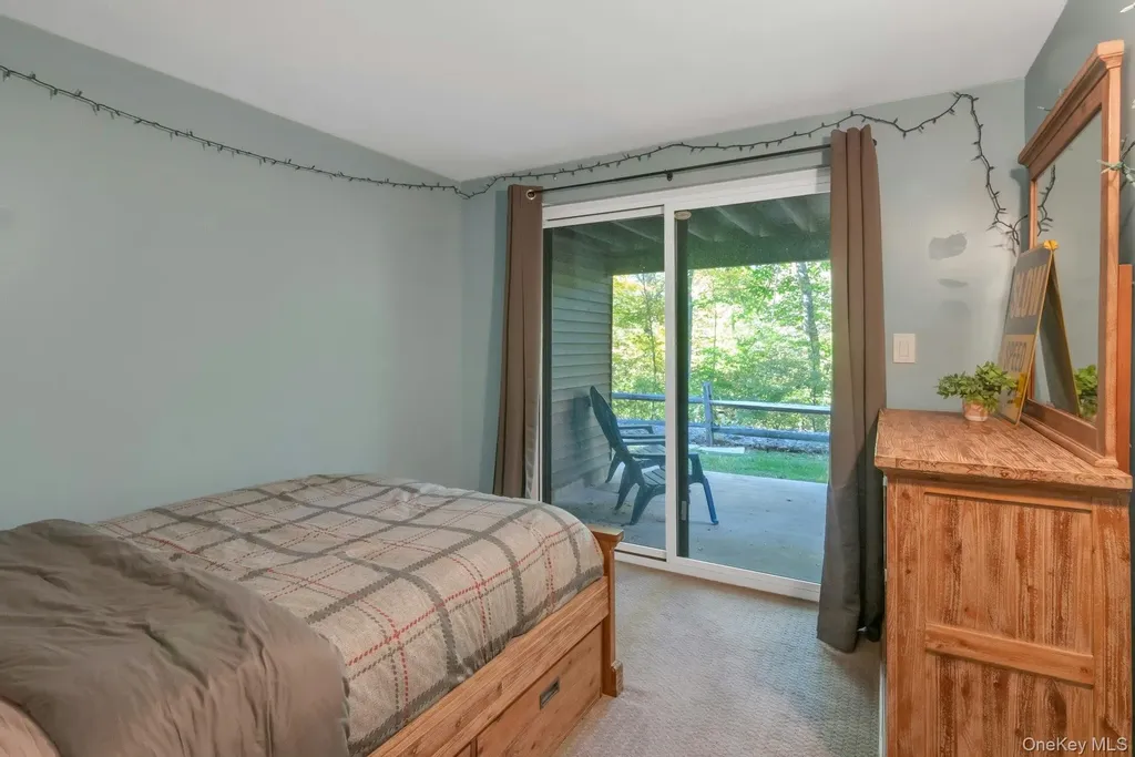 112 Woods Brooke Circle Ossining NY 10562