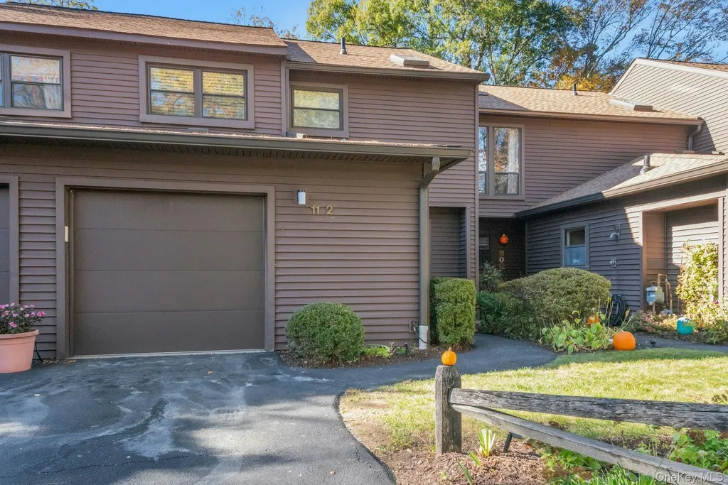 112 Woods Brooke Circle Ossining NY 10562