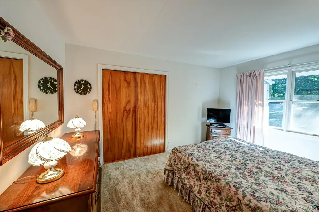 562 Old Bridge Road Northport NY 11768