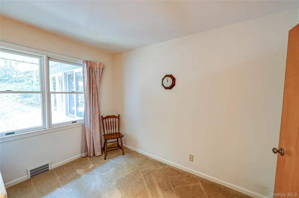 562 Old Bridge Road Northport NY 11768