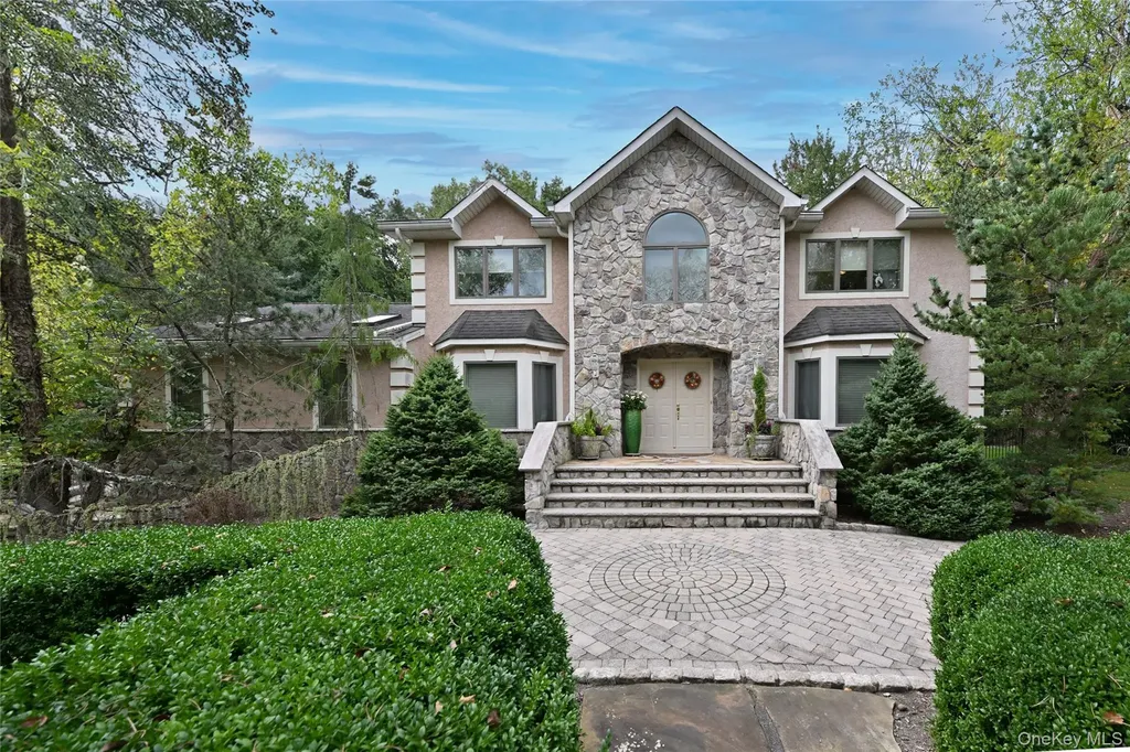 191 Cherry Lane Airmont NY 10952