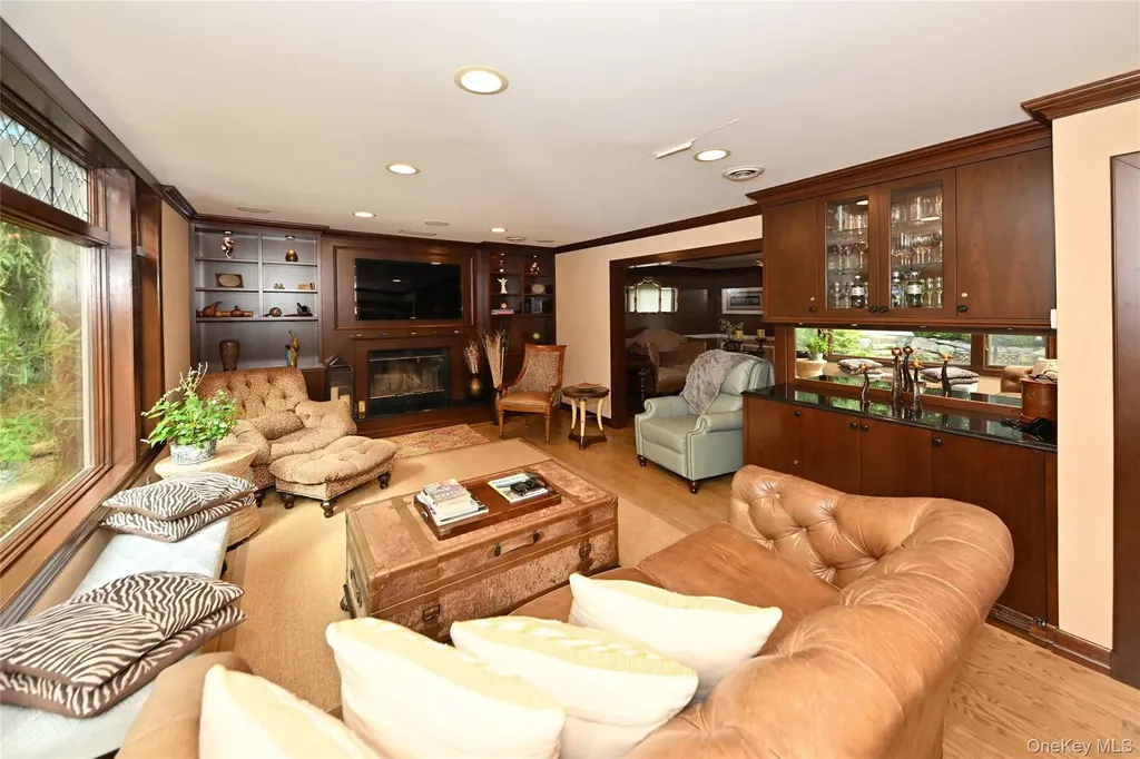 191 Cherry Lane Airmont NY 10952