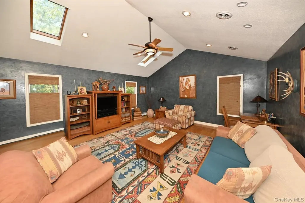 191 Cherry Lane Airmont NY 10952