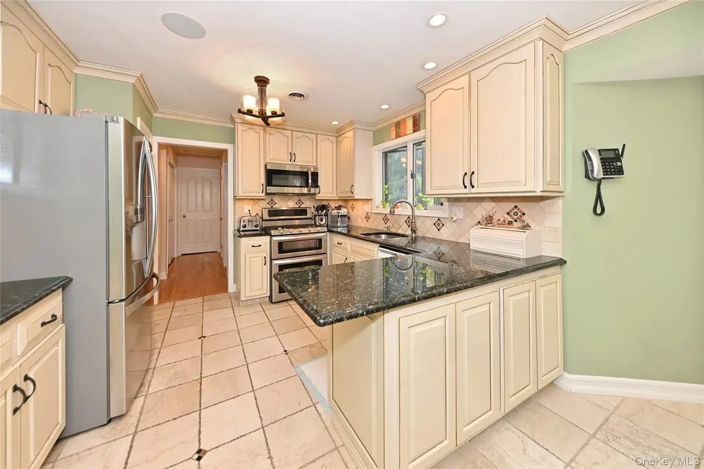 191 Cherry Lane Airmont NY 10952