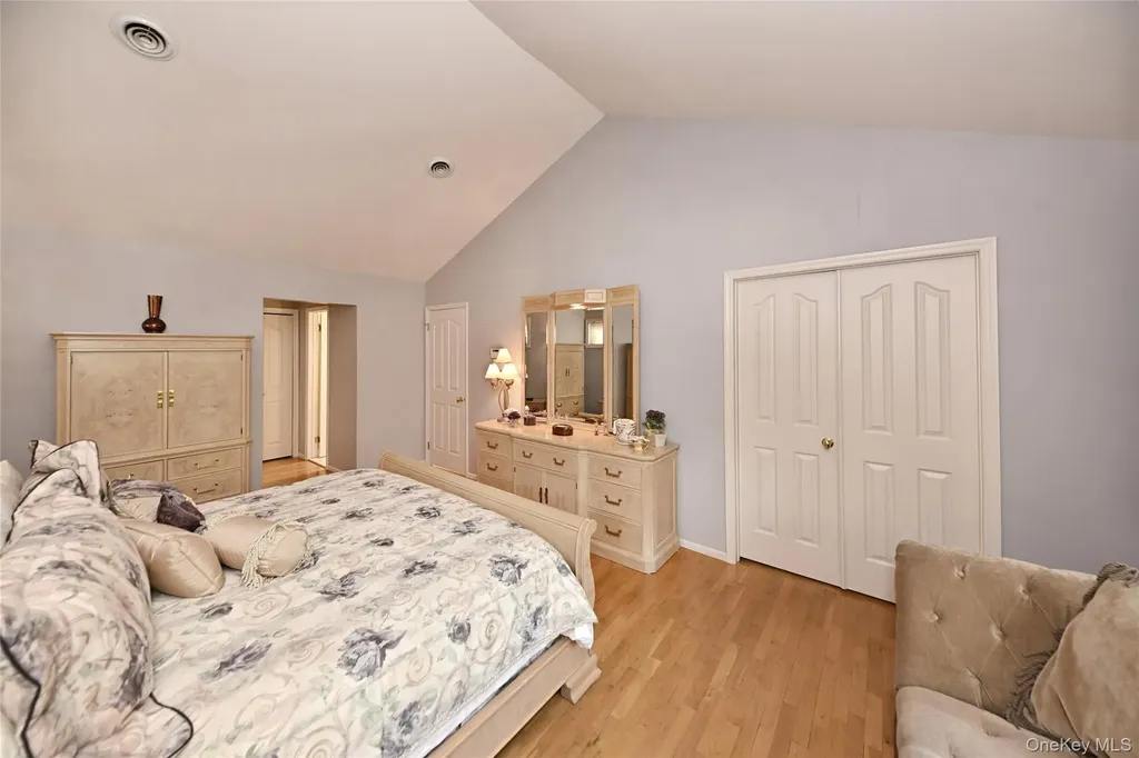 191 Cherry Lane Airmont NY 10952
