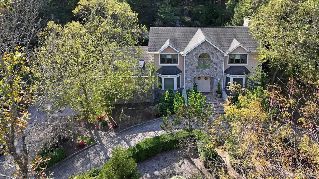 191 Cherry Lane Airmont NY 10952