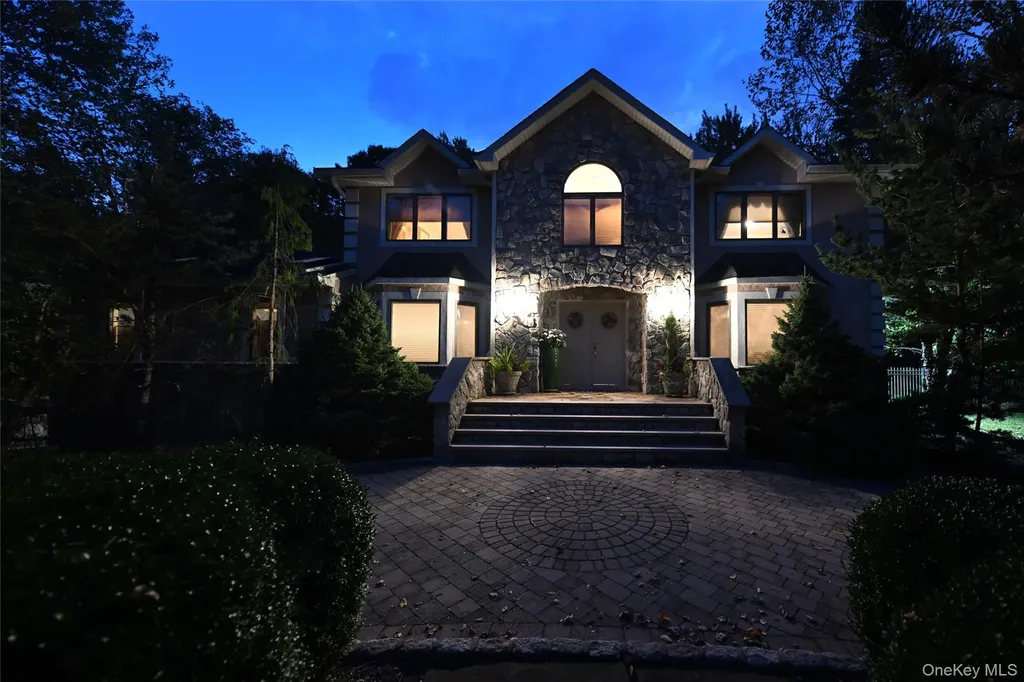 191 Cherry Lane Airmont NY 10952