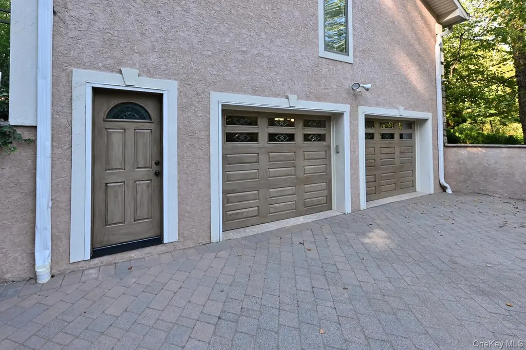 191 Cherry Lane Airmont NY 10952