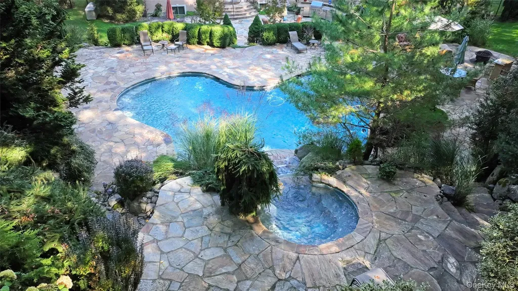 191 Cherry Lane Airmont NY 10952