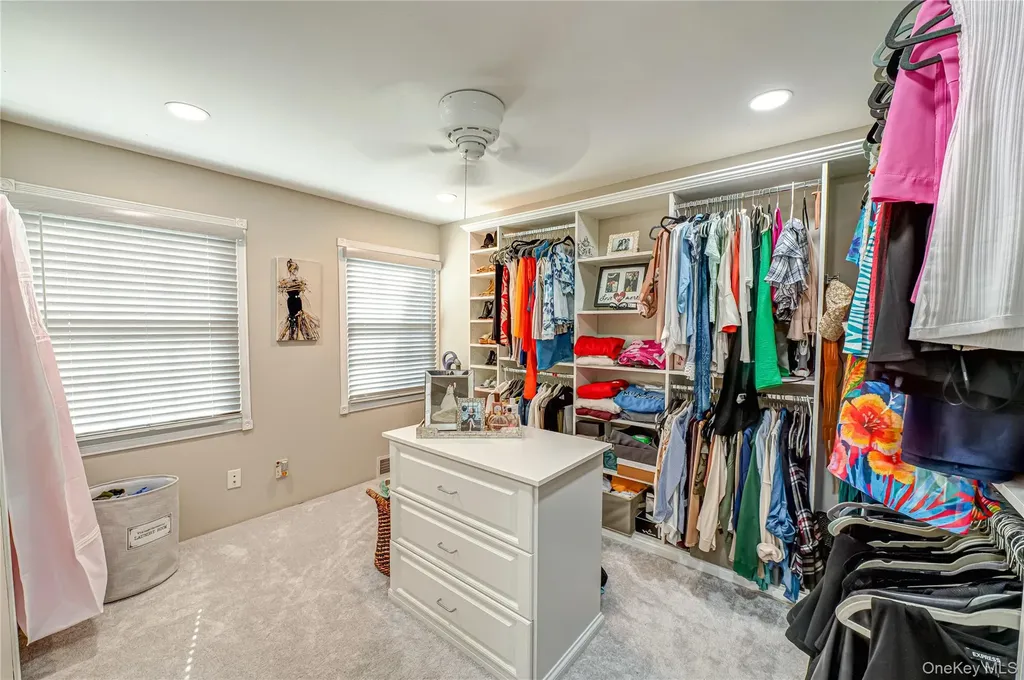 60 White Street North Babylon NY 11703