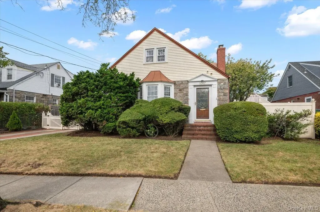 1067 Atlantic Avenue Baldwin NY 11510