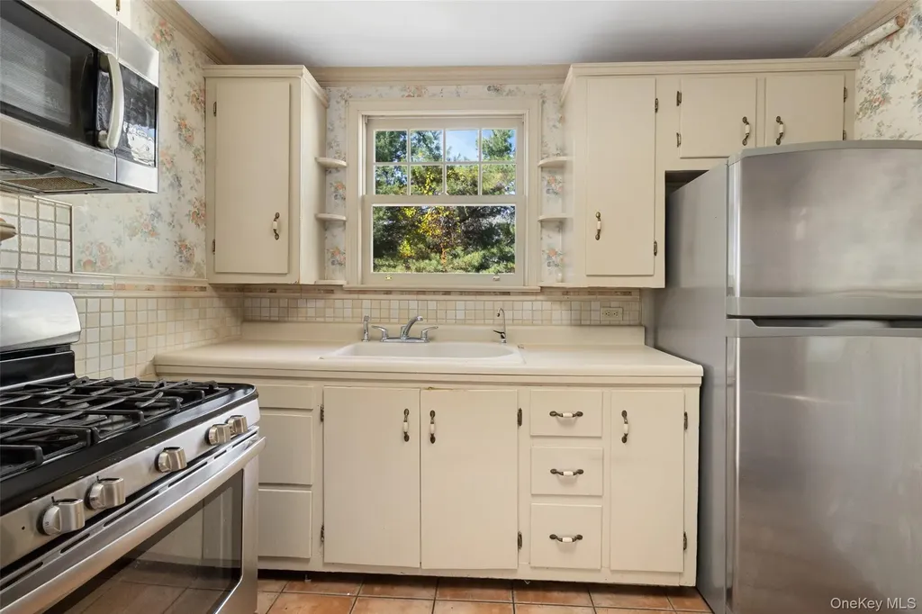 50 Walden Road Carmel NY 10512