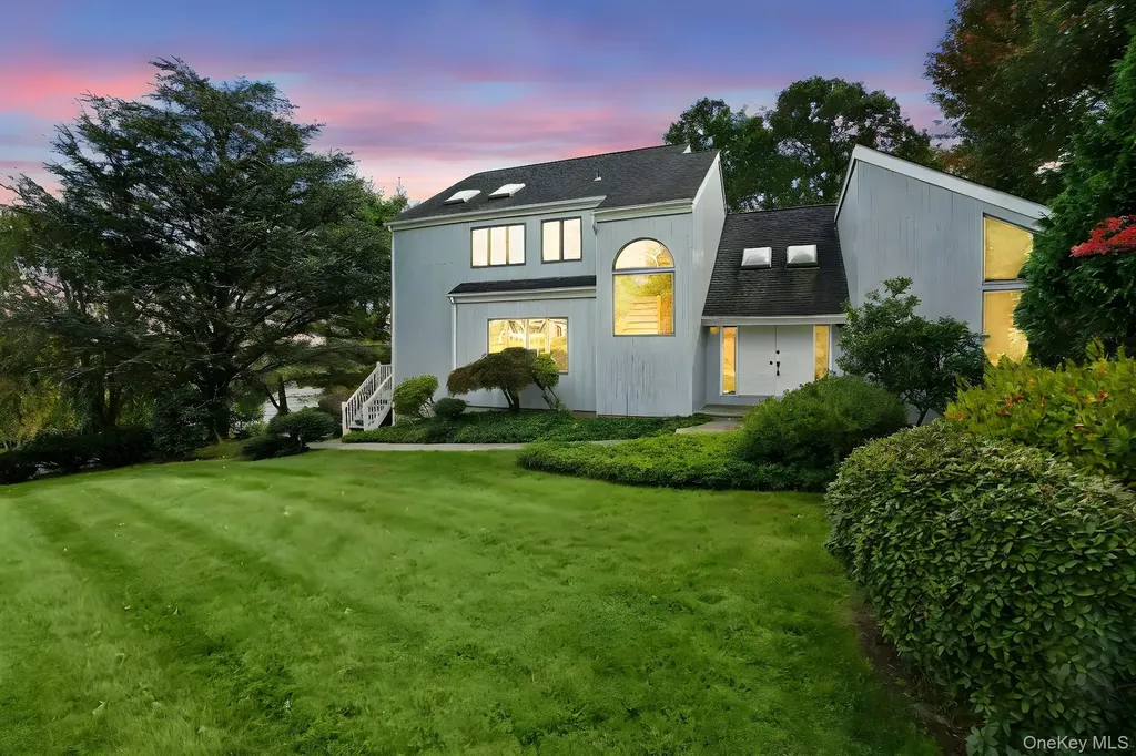 26 Watergate Drive Amawalk NY 10501
