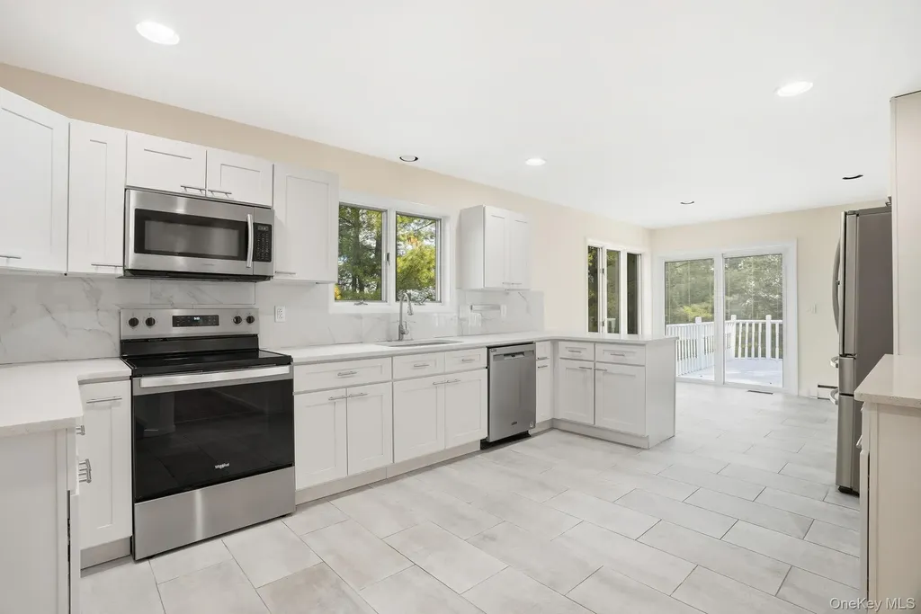 26 Watergate Drive Amawalk NY 10501