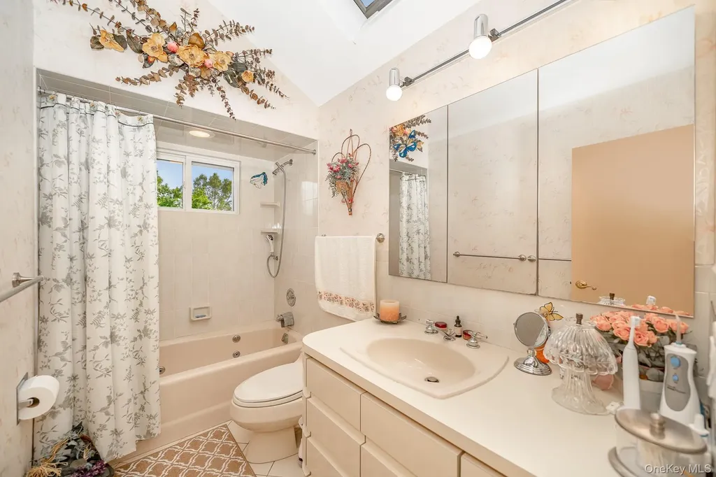 349 Lido Parkway Lindenhurst NY 11757