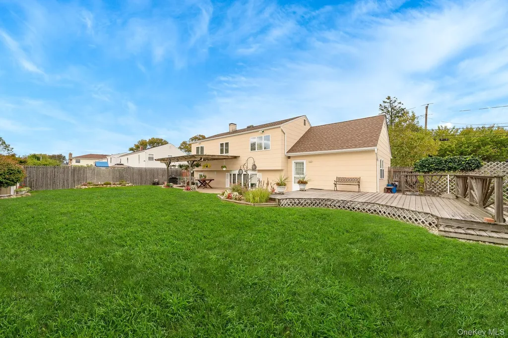 349 Lido Parkway Lindenhurst NY 11757