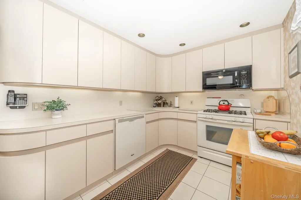 349 Lido Parkway Lindenhurst NY 11757