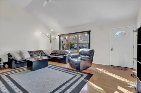 230 Baywood Drive Baiting Hollow NY 11933