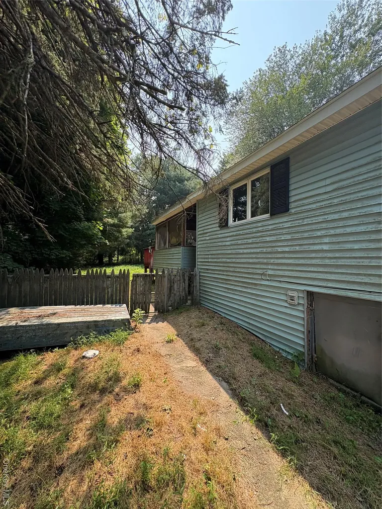 11 Chase Road Wallkill NY 12589