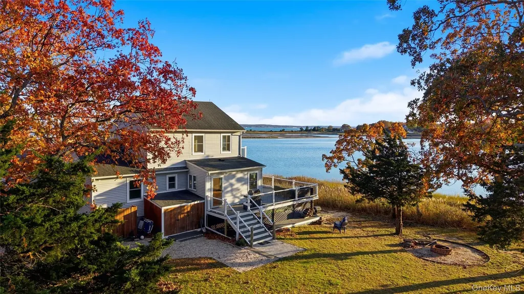 530 Sunset Way Southold NY 11971
