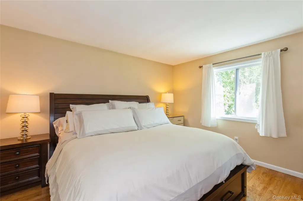 77 Abbott Drive Halesite NY 11743