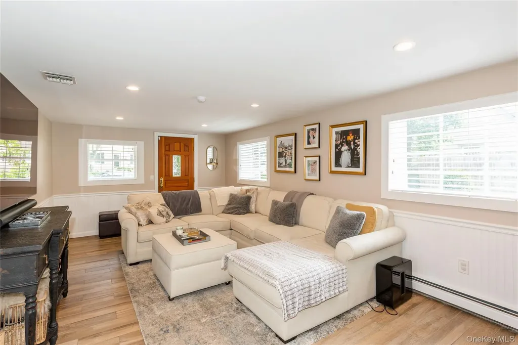 77 Abbott Drive Halesite NY 11743