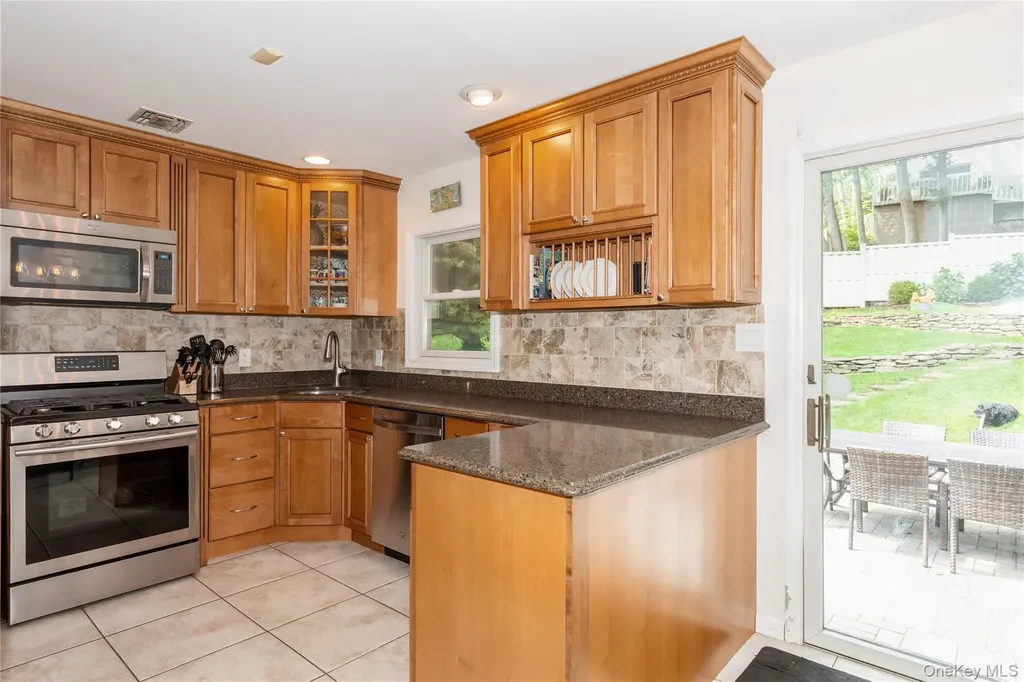 77 Abbott Drive Halesite NY 11743