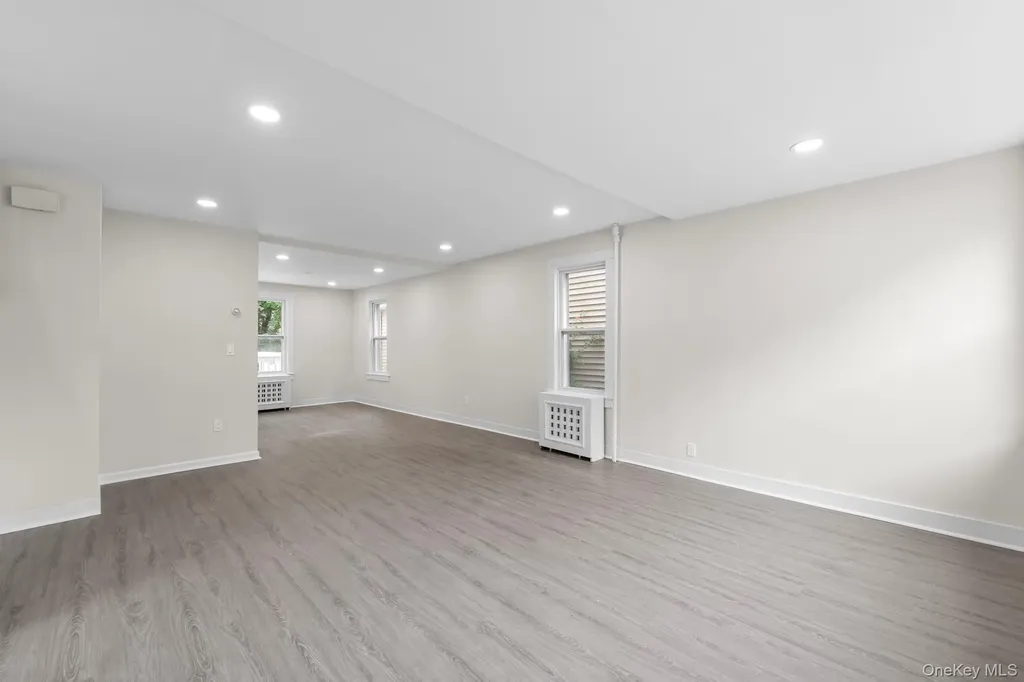 36 N Perkins Avenue Elmsford NY 10523