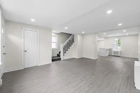 36 N Perkins Avenue Elmsford NY 10523