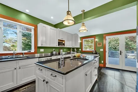 48 River Road Barryville NY 12719