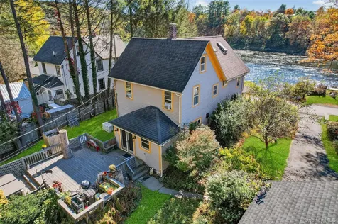 48 River Road Barryville NY 12719