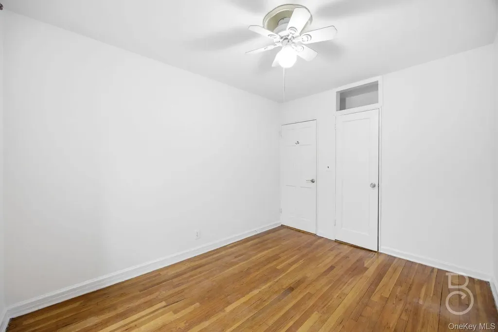 22-61 46th Street Astoria NY 11105