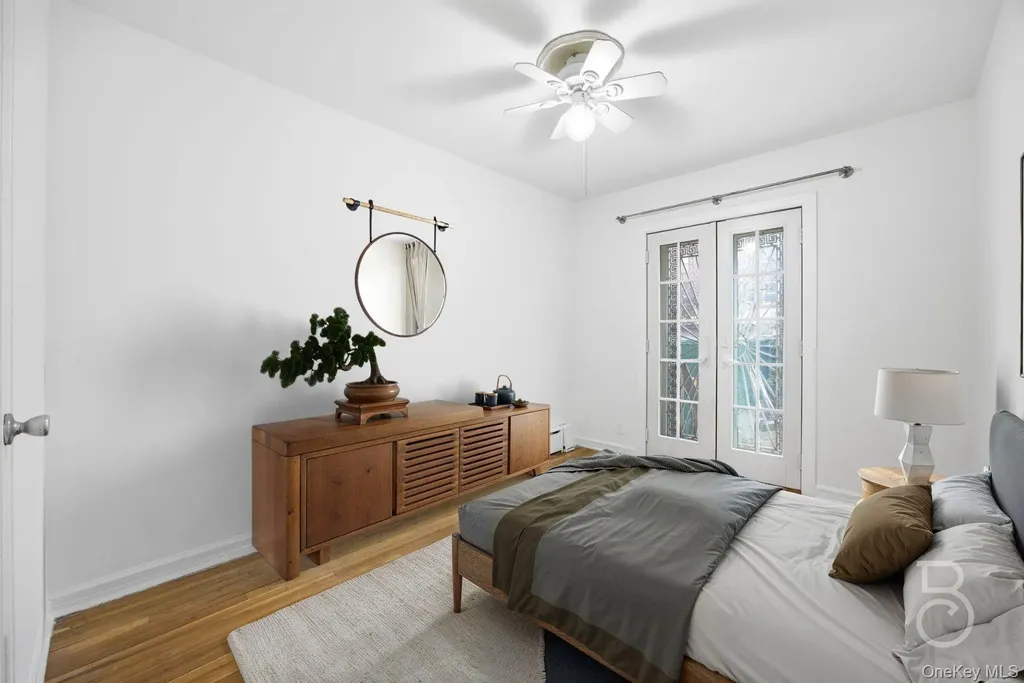 22-61 46th Street Astoria NY 11105