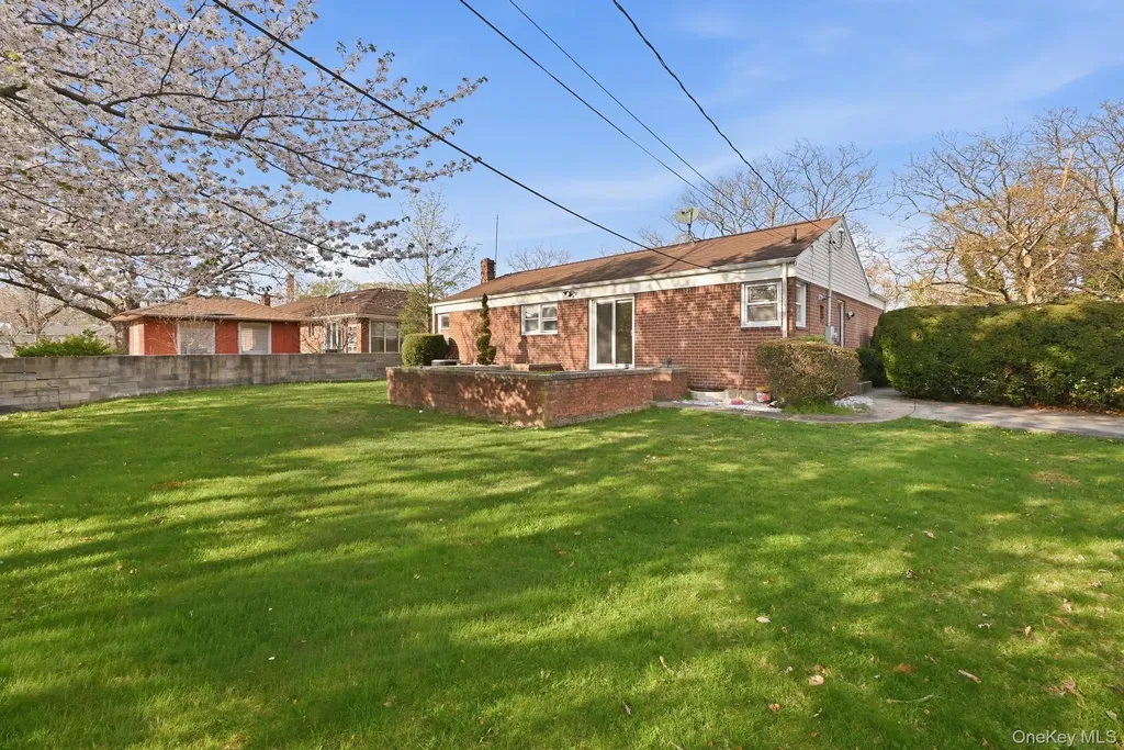 896 School Drive North Baldwin NY 11510