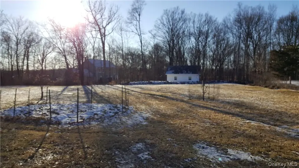 137 Bethlehem Road New Windsor NY 12553