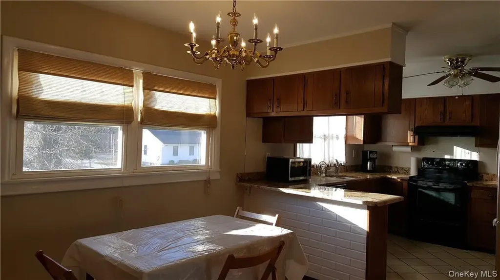 137 Bethlehem Road New Windsor NY 12553