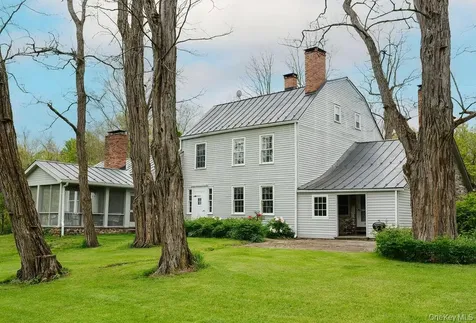 1193 Albany Post Road Gardiner NY 12525