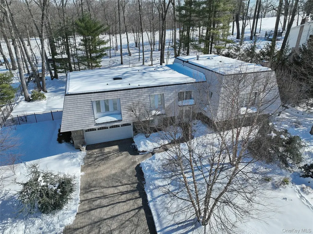 15 Windgate Drive New City NY 10956