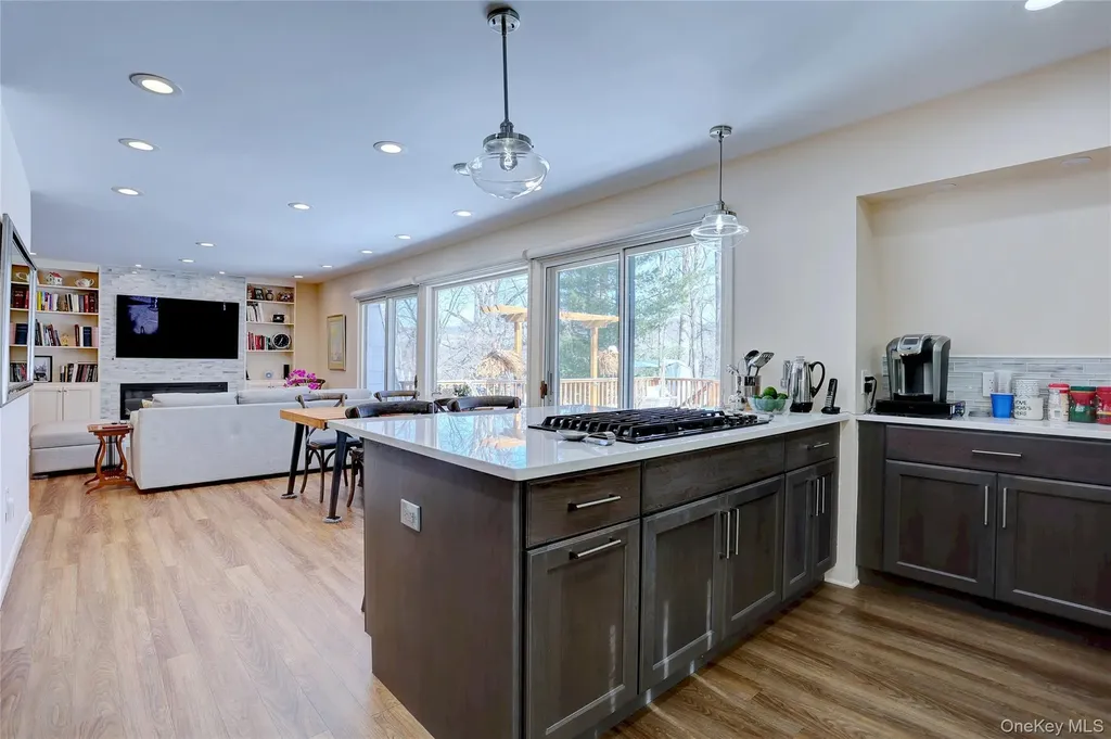15 Windgate Drive New City NY 10956