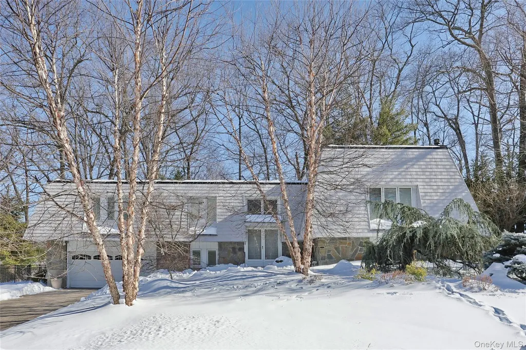 15 Windgate Drive New City NY 10956
