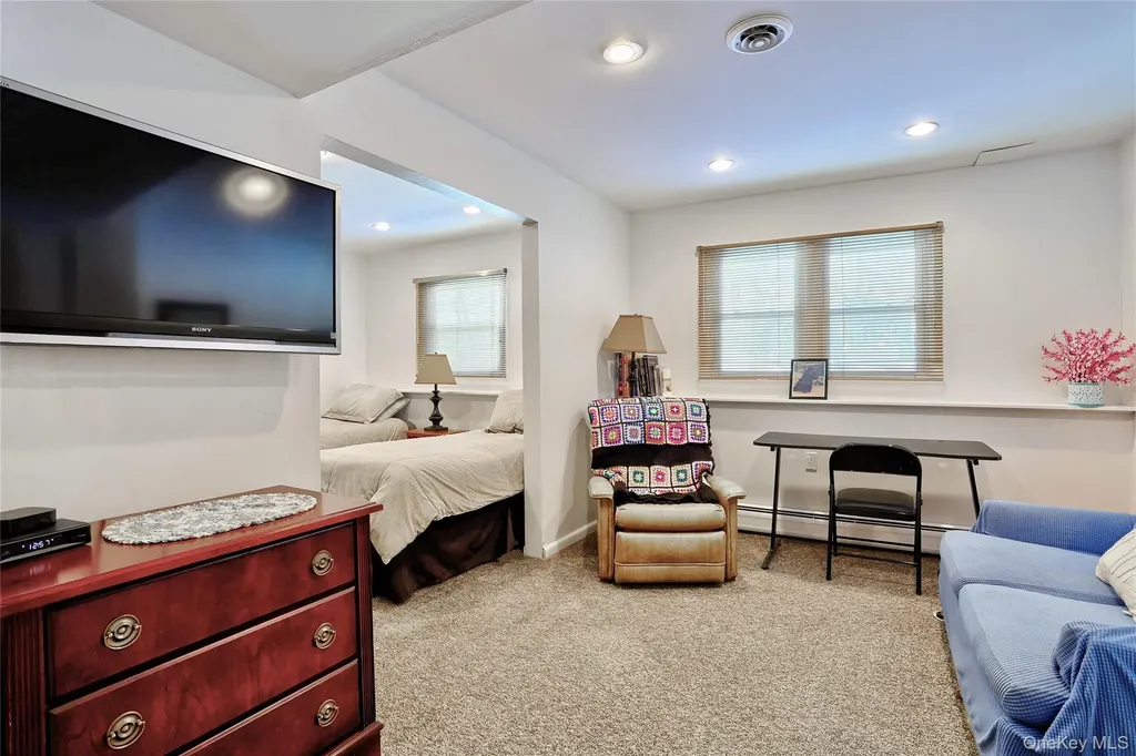 15 Windgate Drive New City NY 10956