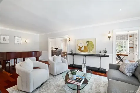 27 Huntington Avenue Scarsdale NY 10583