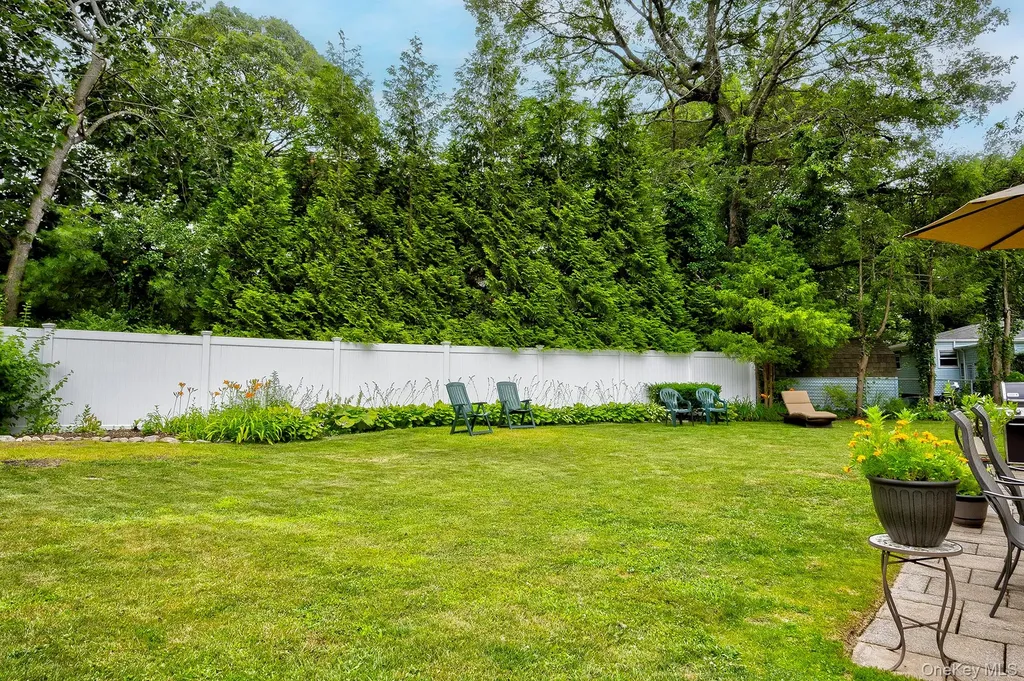 7 Bartel Place South Huntington NY 11746