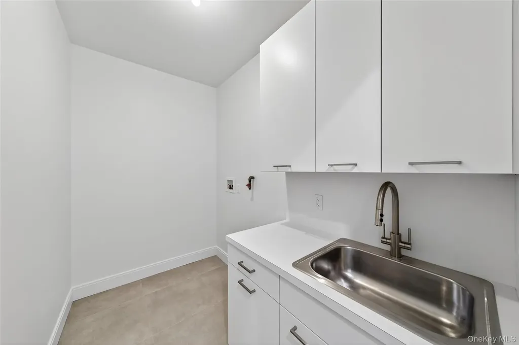 27 Union Transfer Monroe NY 10950