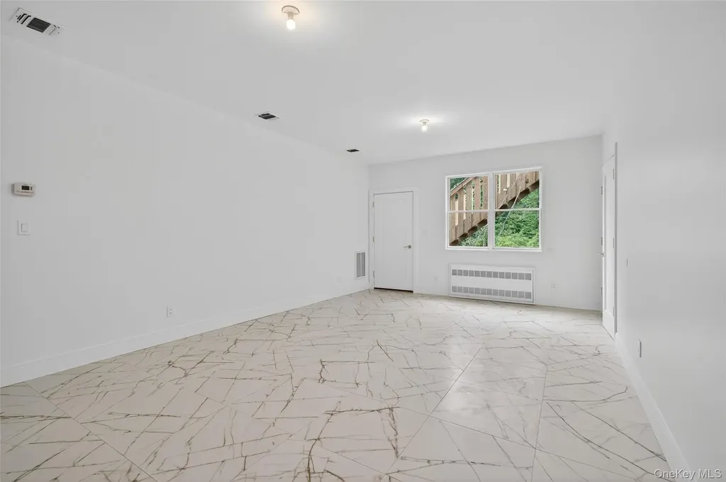 27 Union Transfer Monroe NY 10950