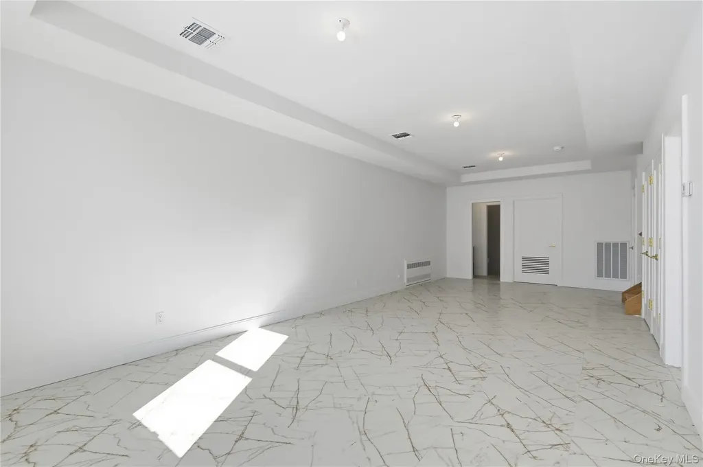 57 Southfield Falls Monroe NY 10950