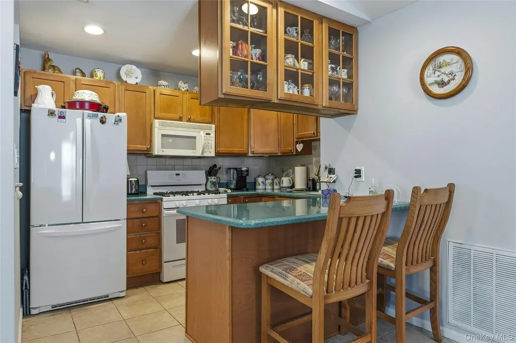 54 Morley Circle Melville NY 11747