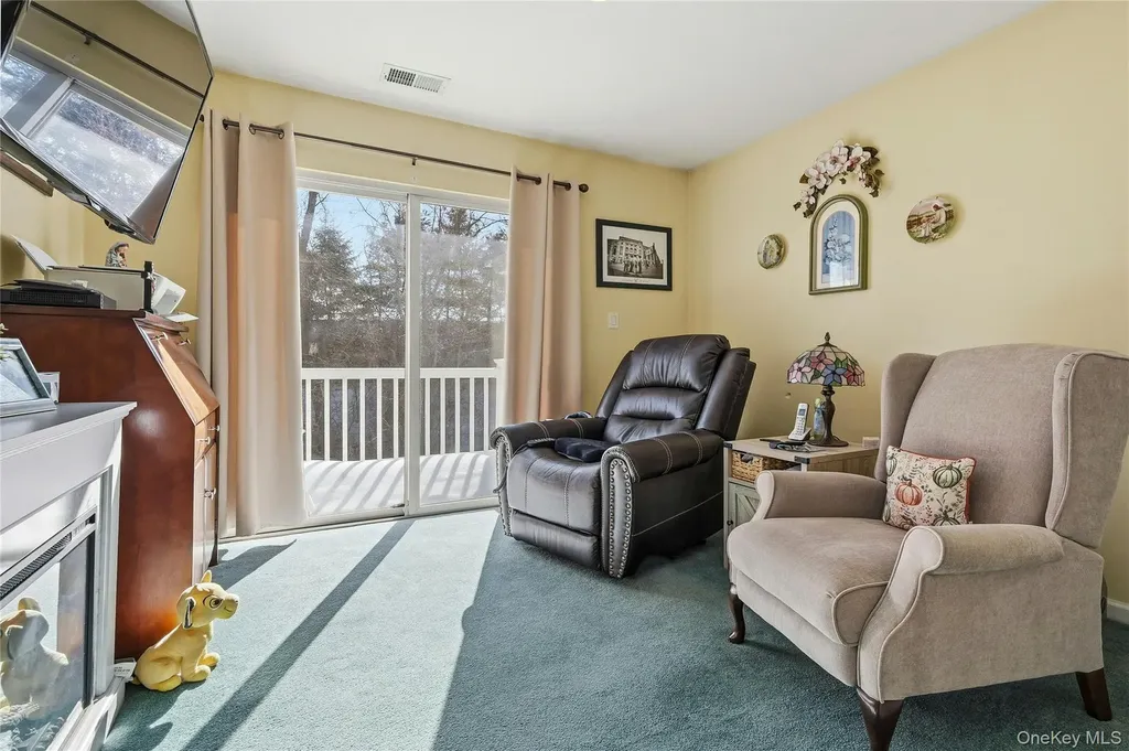 54 Morley Circle Melville NY 11747