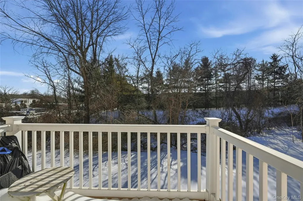 54 Morley Circle Melville NY 11747