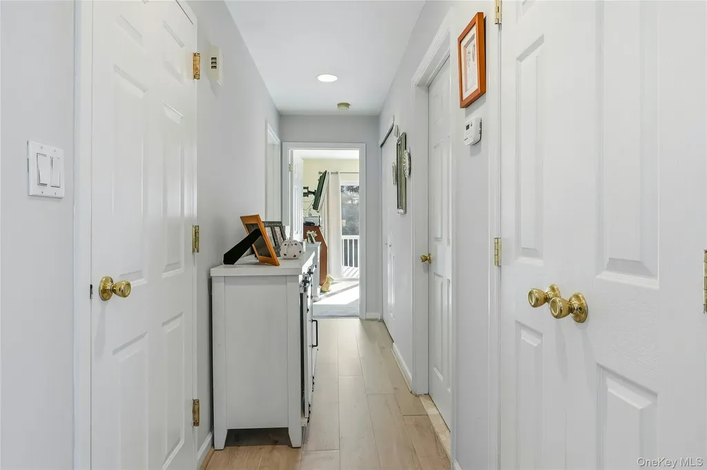 54 Morley Circle Melville NY 11747
